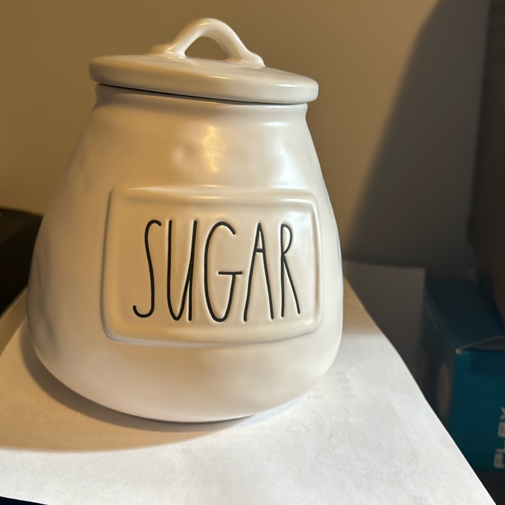 Rae Dunn Sugar canister